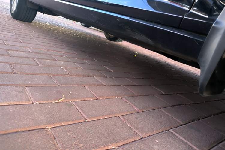 Used Volkswagen Lavida 2022 280TSI DSG Comfort Edition Right Side Sill