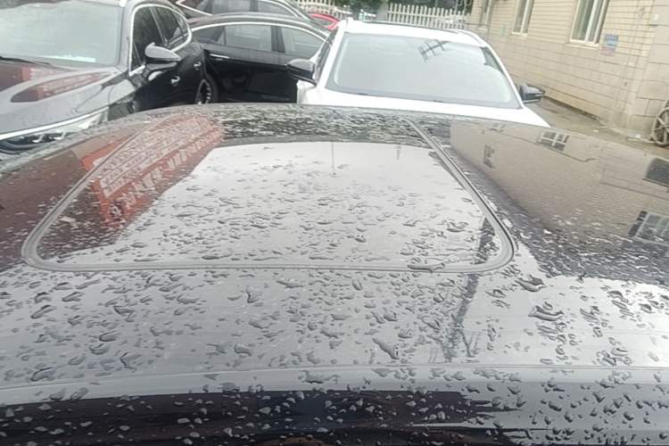 Used Volkswagen Lavida 2022 1.5L Automatic Comfort Edition Roof