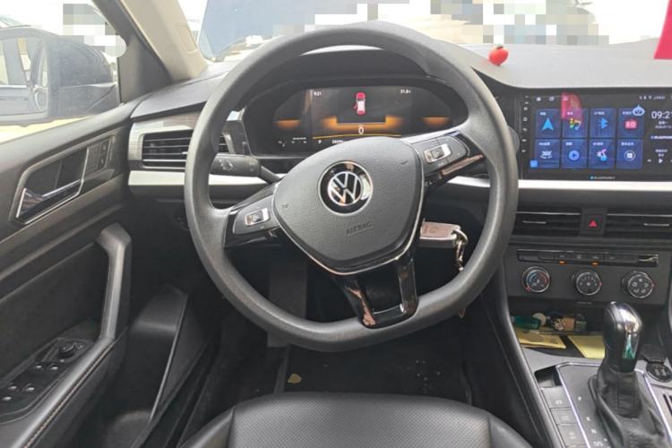 Used Volkswagen Lavida 2022 1.5L Automatic Comfort Edition Steering Wheel