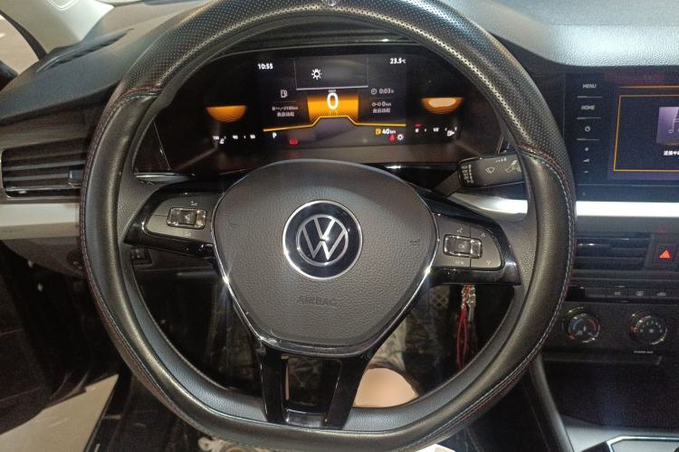 Used Volkswagen Lavida 2022 1.5L Automatic Comfort Edition Steering Wheel