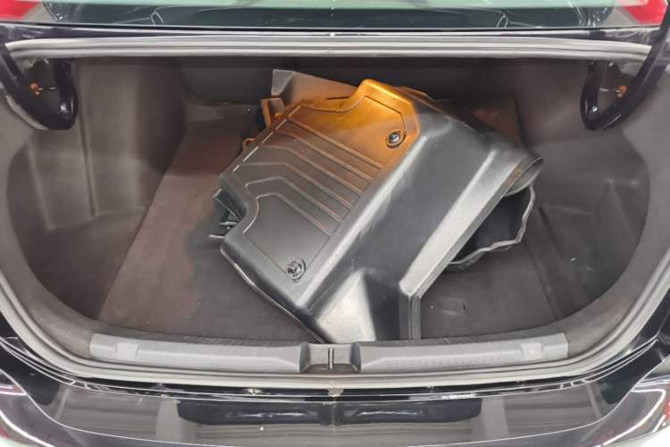 Used Volkswagen Lavida 2022 1.5L Automatic Comfort Edition Trunk