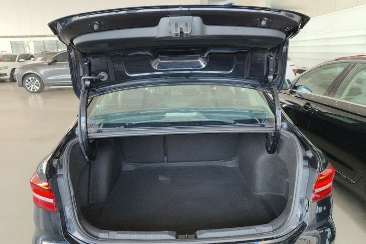Used Volkswagen Lavida 2022 280TSI DSG Comfort Edition Trunk