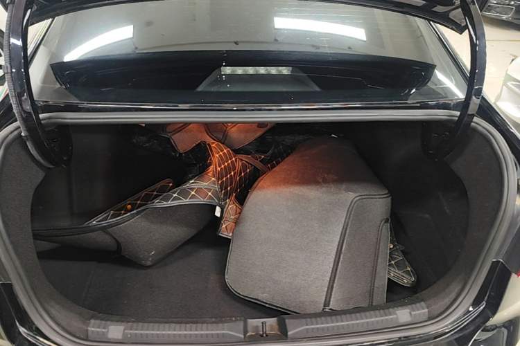 Used Volkswagen Lavida 2022 1.5L Automatic Comfort Edition Trunk