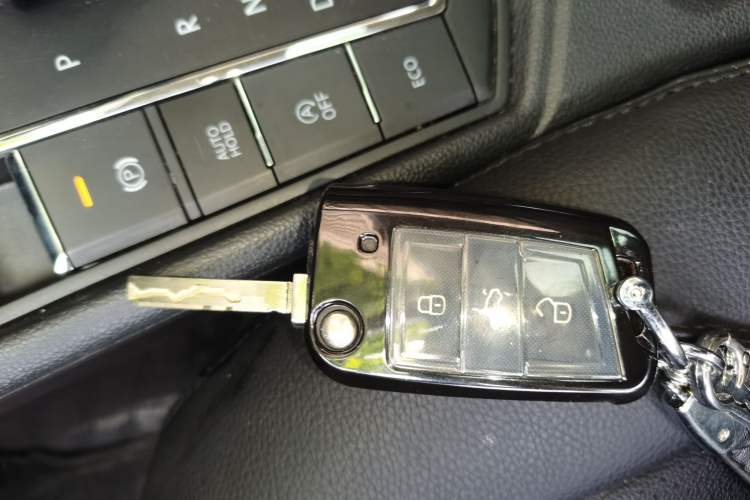 Used Volkswagen Lavida 2022 280TSI DSG Comfort Edition Vehicle Key