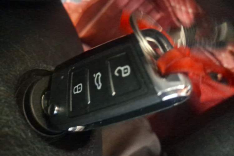 Used Volkswagen Lavida 2022 1.5L Automatic Fashion Edition Vehicle Key