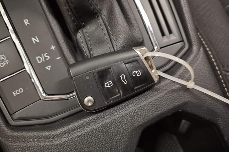 Used Volkswagen Lavida 2022 280TSI DSG Comfort Edition Vehicle Key