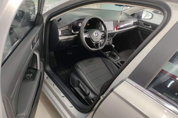 Used Volkswagen Lavida 2022 1.5L Automatic Comfort Edition Driver Seat