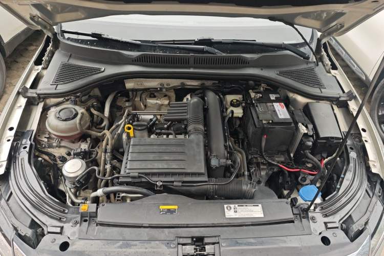 Used Volkswagen Lavida 2022 280TSI DSG Luxury Edition Engine Bay