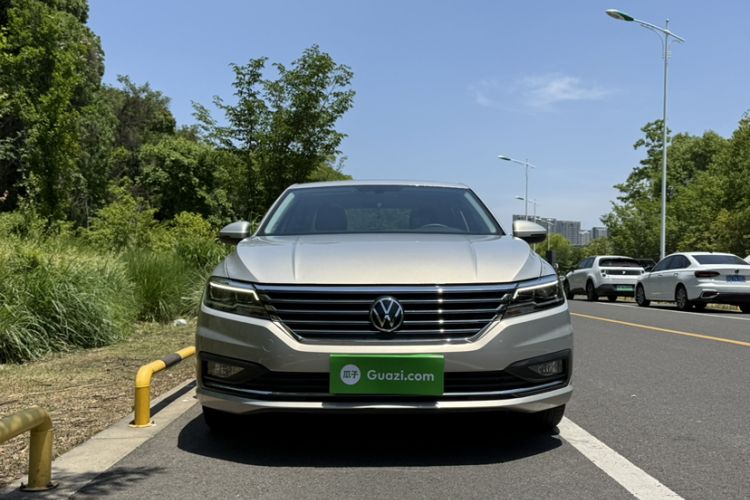 Used Volkswagen Lavida 2022 280TSI DSG Comfort Edition Exterior 1