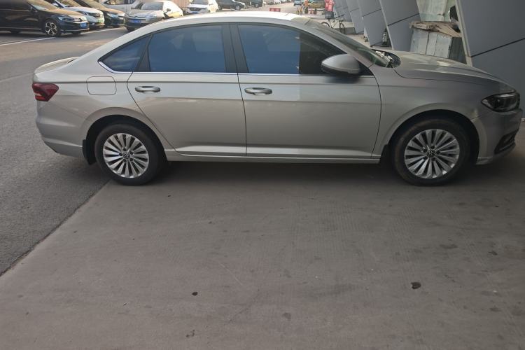 Used Volkswagen Lavida 2022 1.5L Automatic Comfort Edition Exterior 2