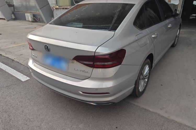 Used Volkswagen Lavida 2022 1.5L Automatic Comfort Edition Exterior 3