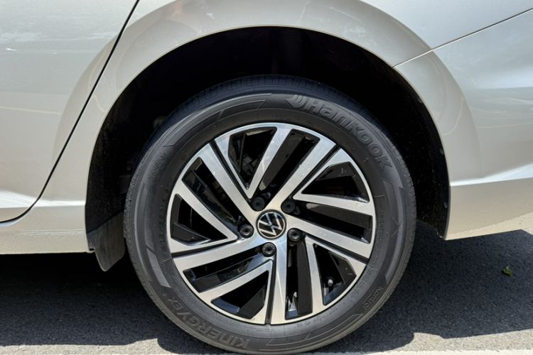 Used Volkswagen Lavida 2022 280TSI DSG Comfort Edition Exterior 6