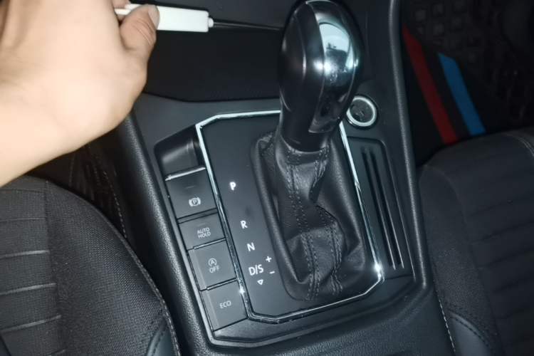Used Volkswagen Lavida 2022 280TSI DSG Comfort Edition Gear Lever