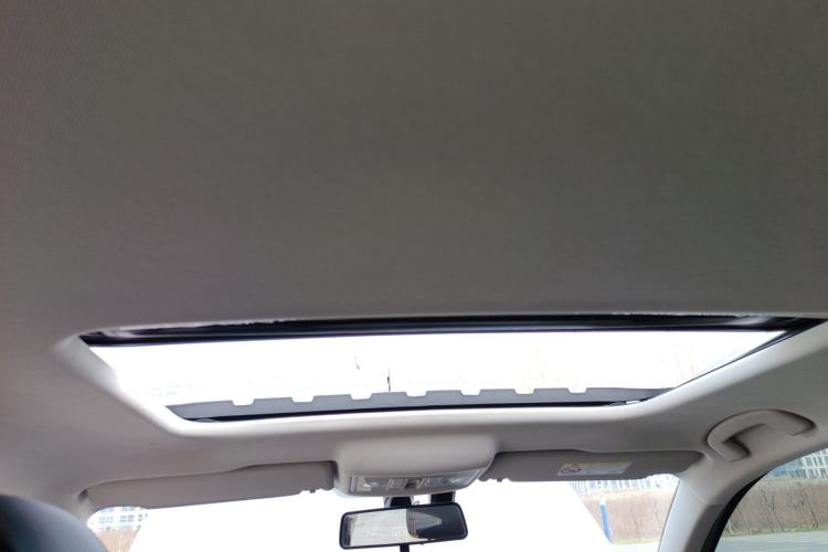 Used Volkswagen Lavida 2022 1.5L Automatic Comfort Edition Headliner