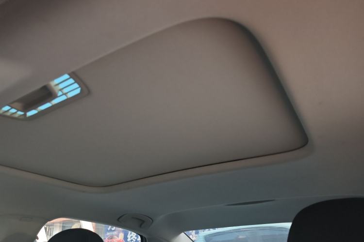 Used Volkswagen Lavida 2022 1.5L Automatic Comfort Edition Headliner