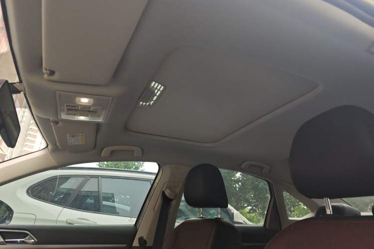 Used Volkswagen Lavida 2022 280TSI DSG Luxury Edition Headliner