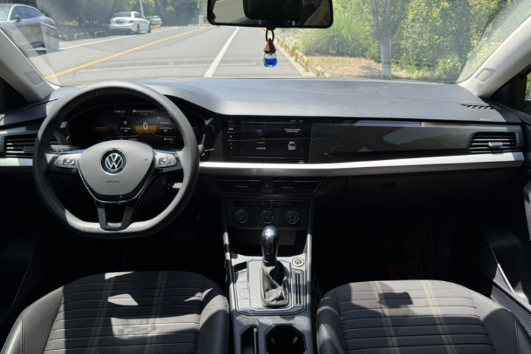 Used Volkswagen Lavida 2022 280TSI DSG Comfort Edition Interior 1