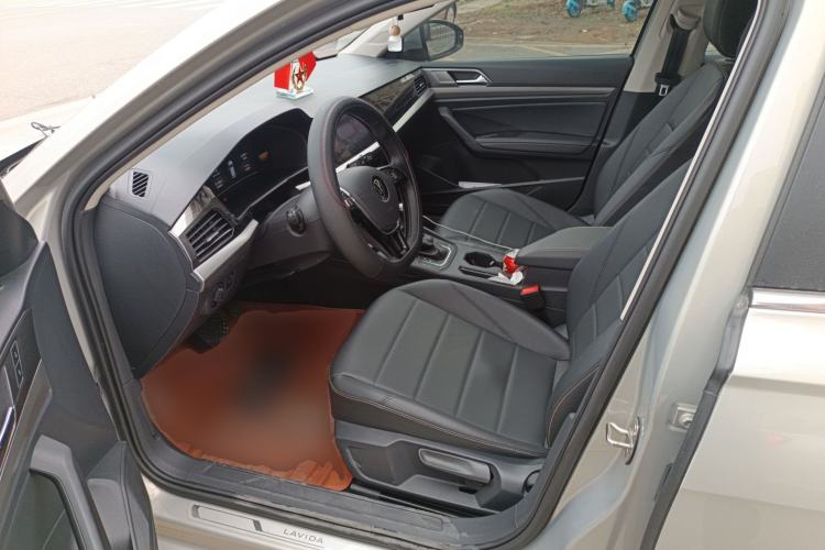 Used Volkswagen Lavida 2022 1.5L Automatic Comfort Edition Left Front Seat