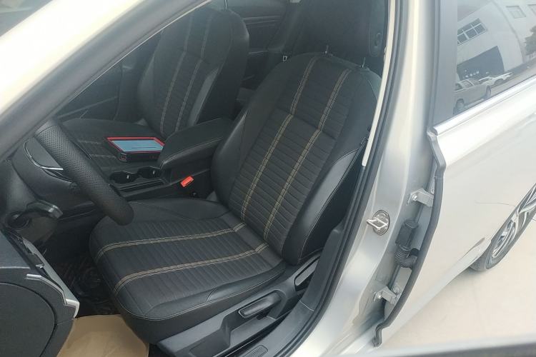 Used Volkswagen Lavida 2022 280TSI DSG Comfort Edition Left Front Seat
