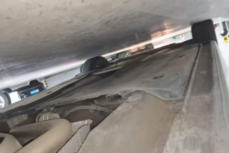 Used Volkswagen Lavida 2022 280TSI DSG Comfort Edition Left Side Sill