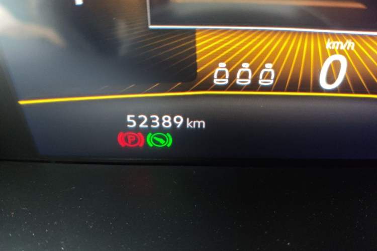 Used Volkswagen Lavida 2022 280TSI DSG Luxury Edition Odometer Close Up