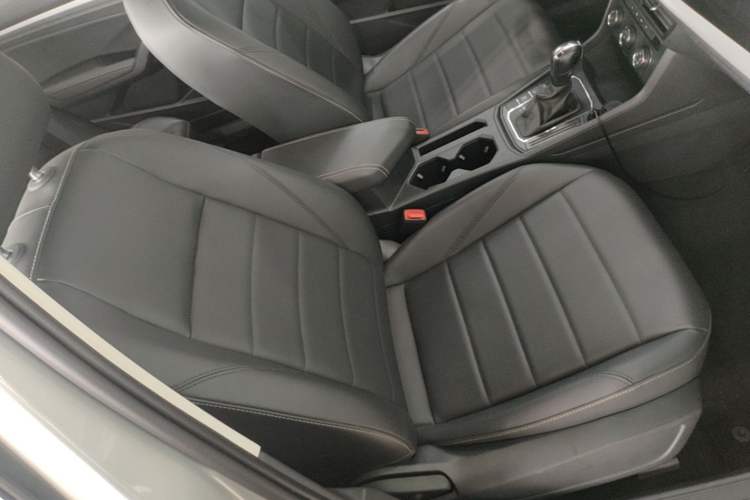 Used Volkswagen Lavida 2022 1.5L Automatic Comfort Edition Right Front Seat