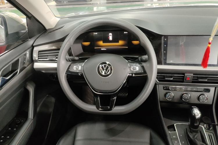 Used Volkswagen Lavida 2022 1.5L Automatic Comfort Edition Steering Wheel