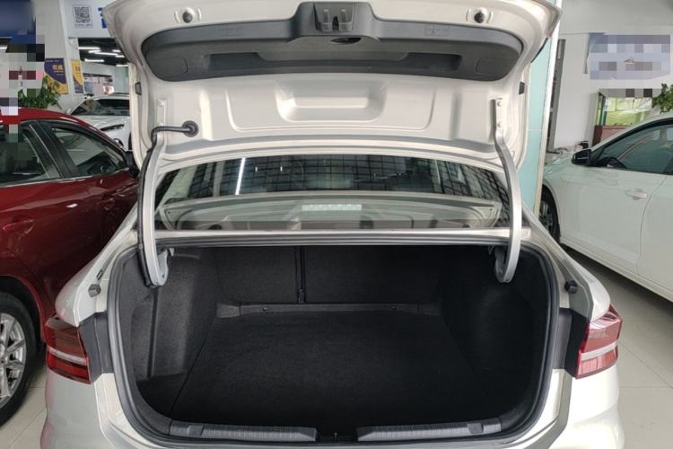Used Volkswagen Lavida 2022 1.5L Automatic Comfort Edition Trunk