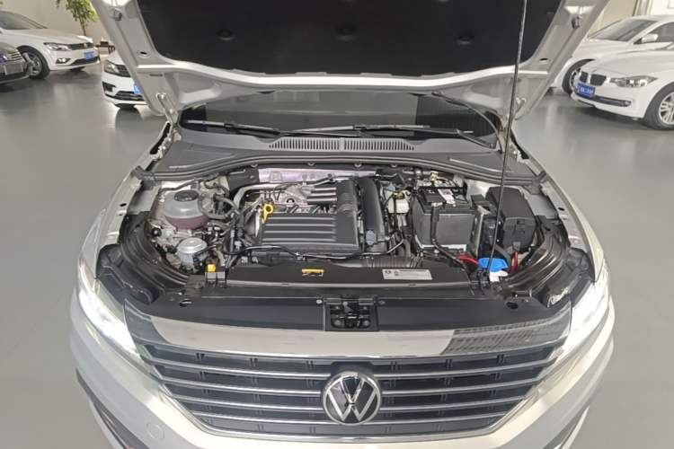 Used Volkswagen Lavida 2022 280TSI DSG Comfort Edition Engine Bay