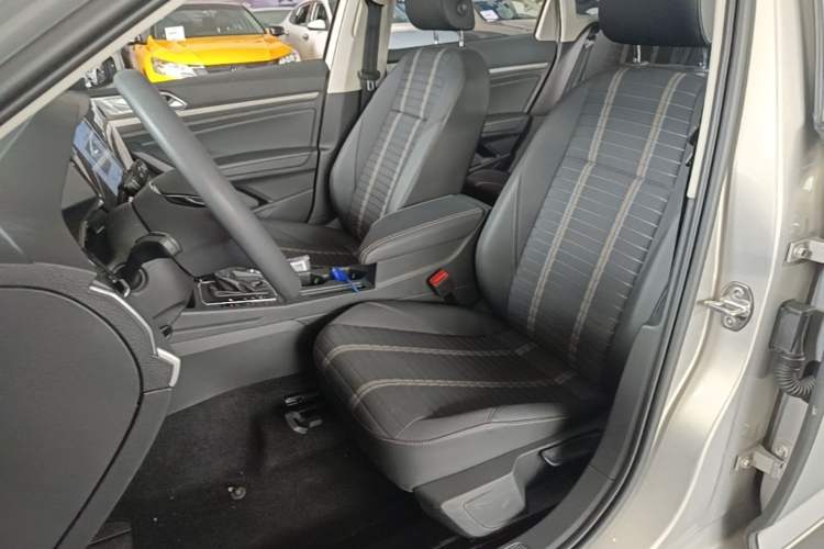 Used Volkswagen Lavida 2022 280TSI DSG Comfort Edition Left Front Seat
