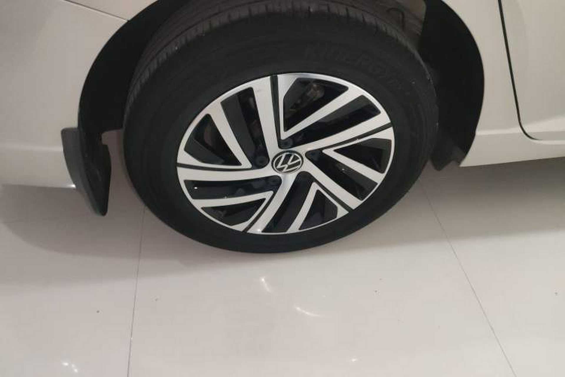 Used Volkswagen Lavida 2022 280TSI DSG Comfort Edition Right Rear Wheel Hub