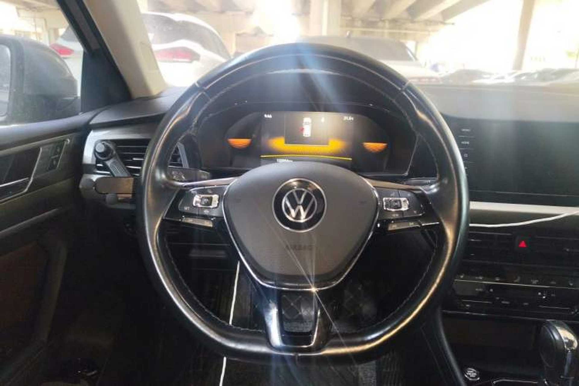 Used Volkswagen Lavida 2022 280TSI DSG Luxury Edition Steering Wheel