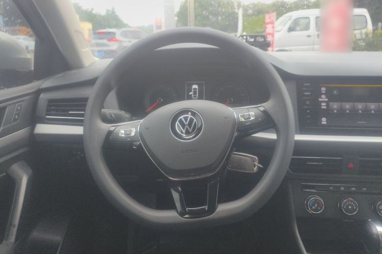 Used Volkswagen Lavida 2022 1.5L Automatic Fashion Edition Steering Wheel