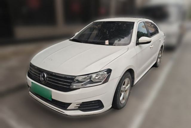 Ojetý Volkswagen Lavida 2022 1.5L Automatic Fashion Edition