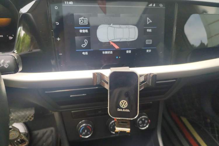 Used Volkswagen Lavida 2022 1.5L Automatic Comfort Edition Audio And AC Panel