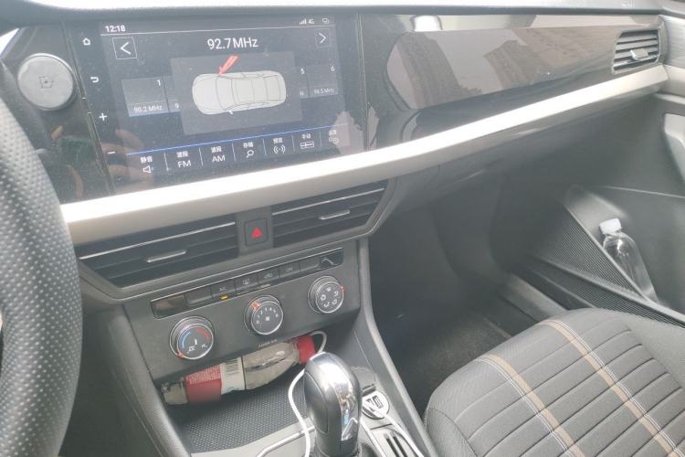 Used Volkswagen Lavida 2022 280TSI DSG Comfort Edition Audio And AC Panel