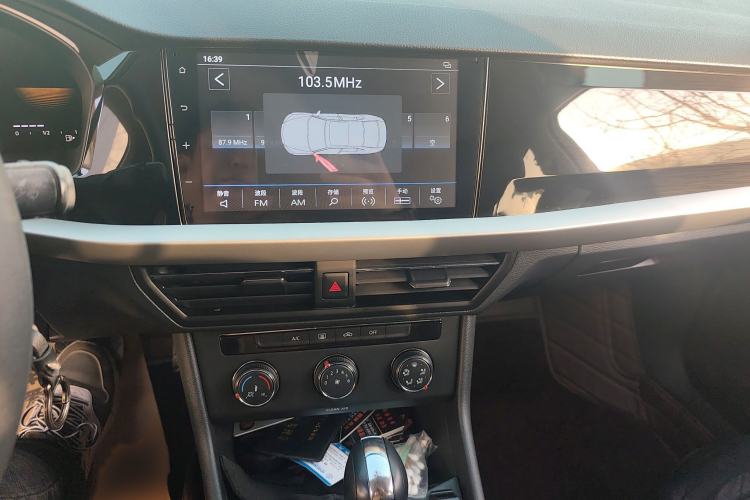 Used Volkswagen Lavida 2022 280TSI DSG Comfort Edition Audio And AC Panel