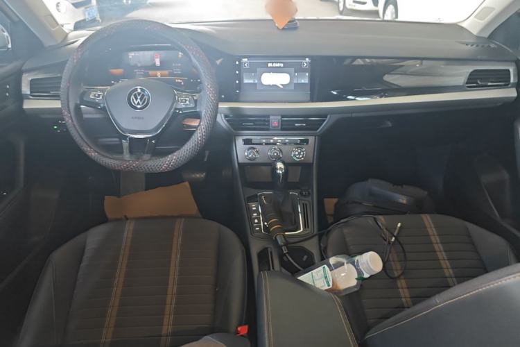 Used Volkswagen Lavida 2022 280TSI DSG Comfort Edition Center Console