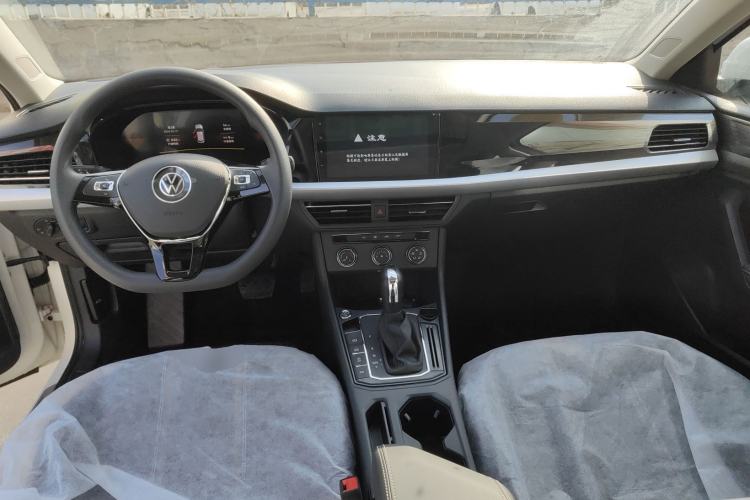 Used Volkswagen Lavida 2022 280TSI DSG Comfort Edition Center Console