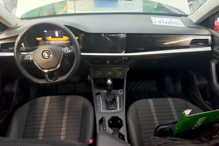 Used Volkswagen Lavida 2022 280TSI DSG Comfort Edition Center Console
