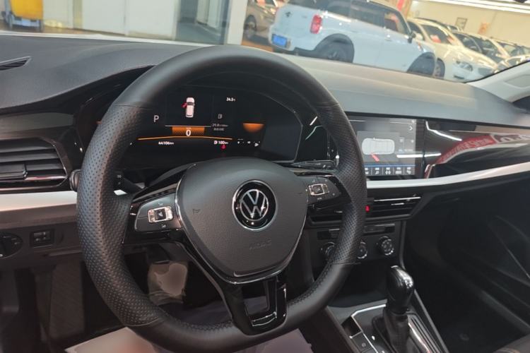 Used Volkswagen Lavida 2022 280TSI DSG Comfort Edition Center Console