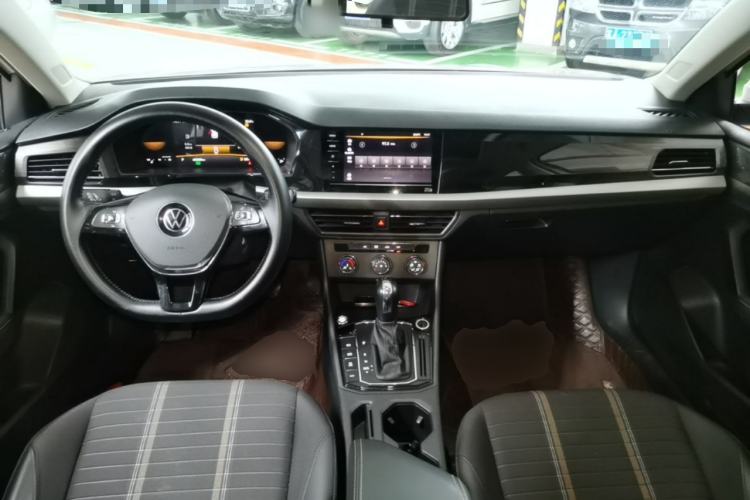 Used Volkswagen Lavida 2022 280TSI DSG Comfort Edition Center Console