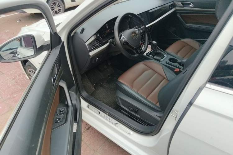 Used Volkswagen Lavida 2022 280TSI DSG Luxury Edition Driver Seat