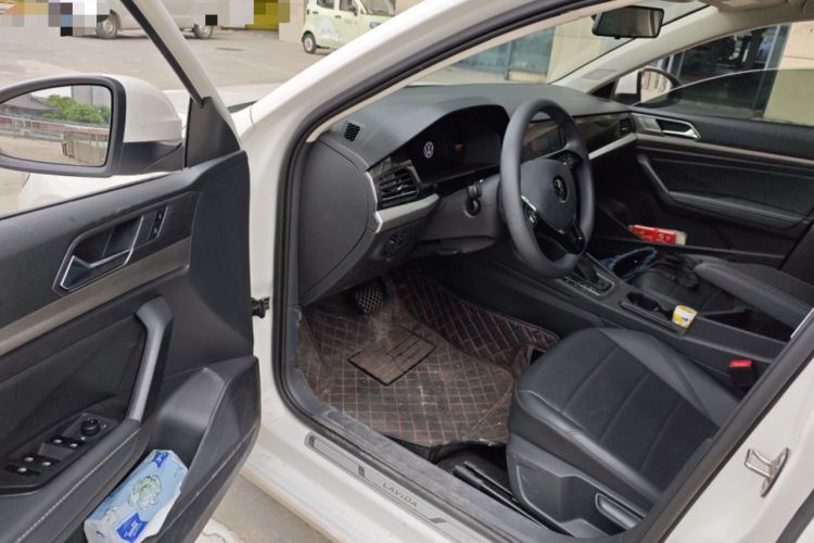 Used Volkswagen Lavida 2022 1.5L Automatic Comfort Edition Driver Seat