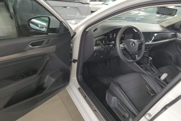 Used Volkswagen Lavida 2022 1.5L Automatic Comfort Edition Driver Seat