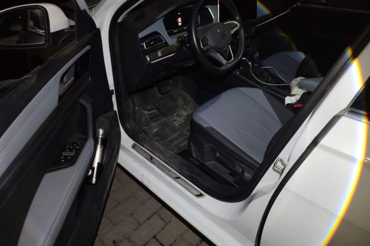 Used Volkswagen Lavida 2022 1.5L Automatic Comfort Edition Driver Seat