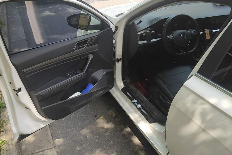 Used Volkswagen Lavida 2022 1.5L Automatic Comfort Edition Driver Seat