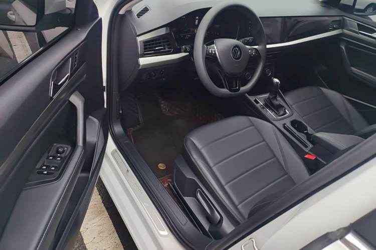 Used Volkswagen Lavida 2022 1.5L Automatic Comfort Edition Driver Seat