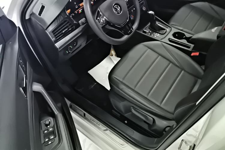 Used Volkswagen Lavida 2022 1.5L Automatic Comfort Edition Driver Seat