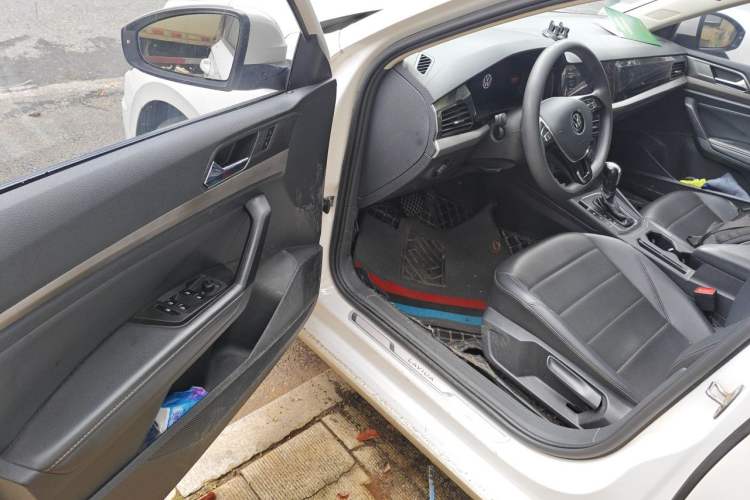 Used Volkswagen Lavida 2022 1.5L Automatic Comfort Edition Driver Seat